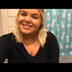 Meet your Posher, Kelly